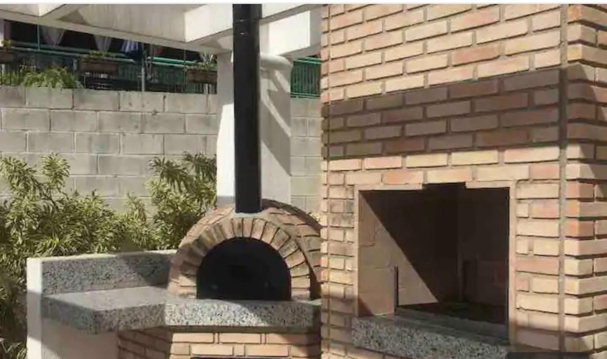 Flat Granja Viana - Espaco E Conforto 코치아 외부 사진