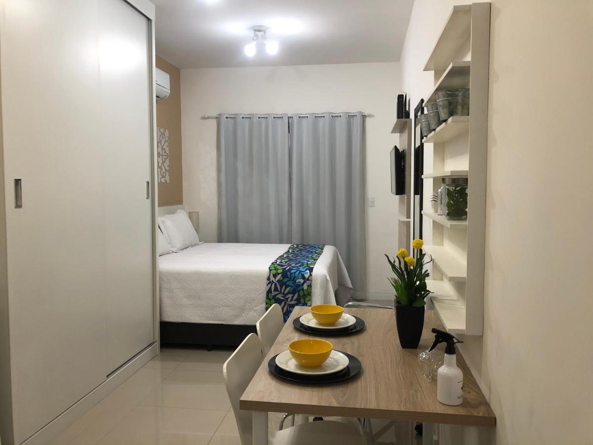 Flat Granja Viana - Espaco E Conforto 코치아 외부 사진